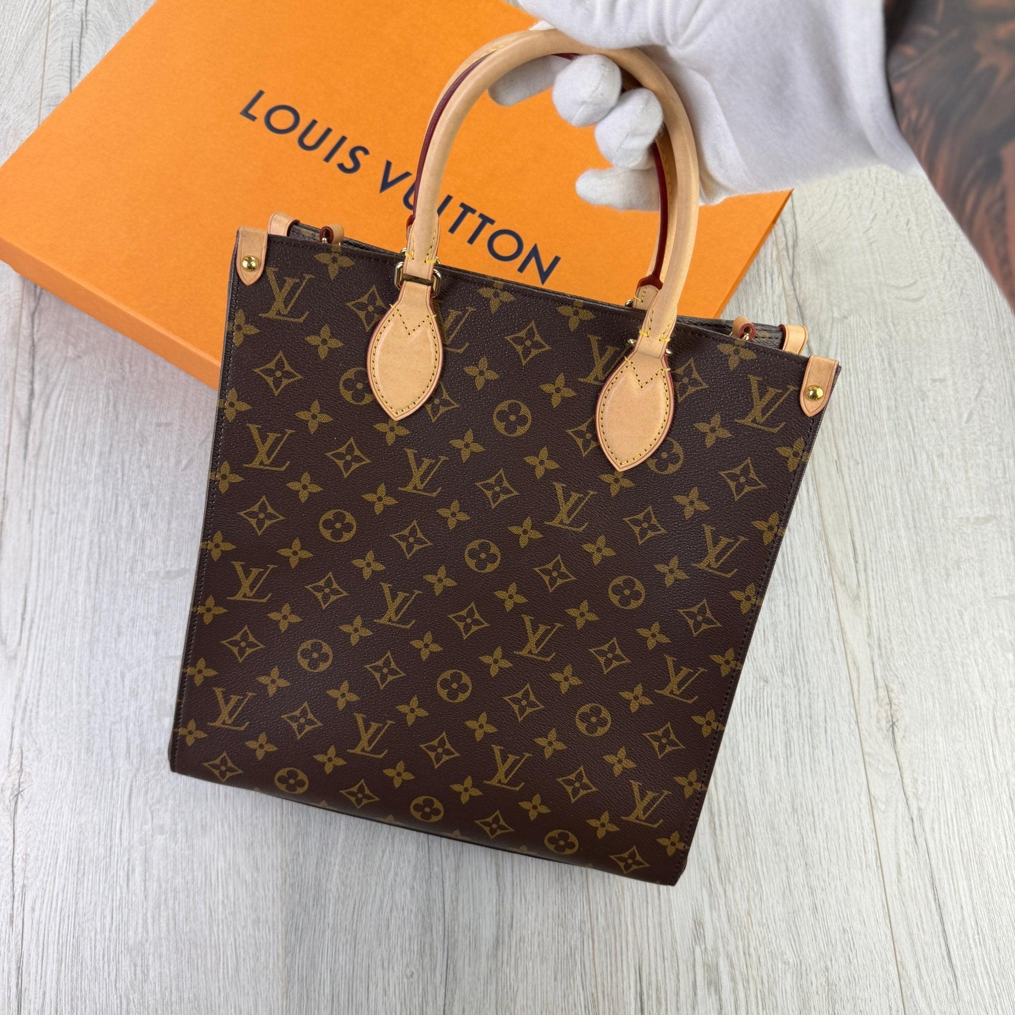 Louis Vuitton Women’s Brown Monogram Cloth Tote Bag - Morely TrendsLouis Vuitton Type here:)