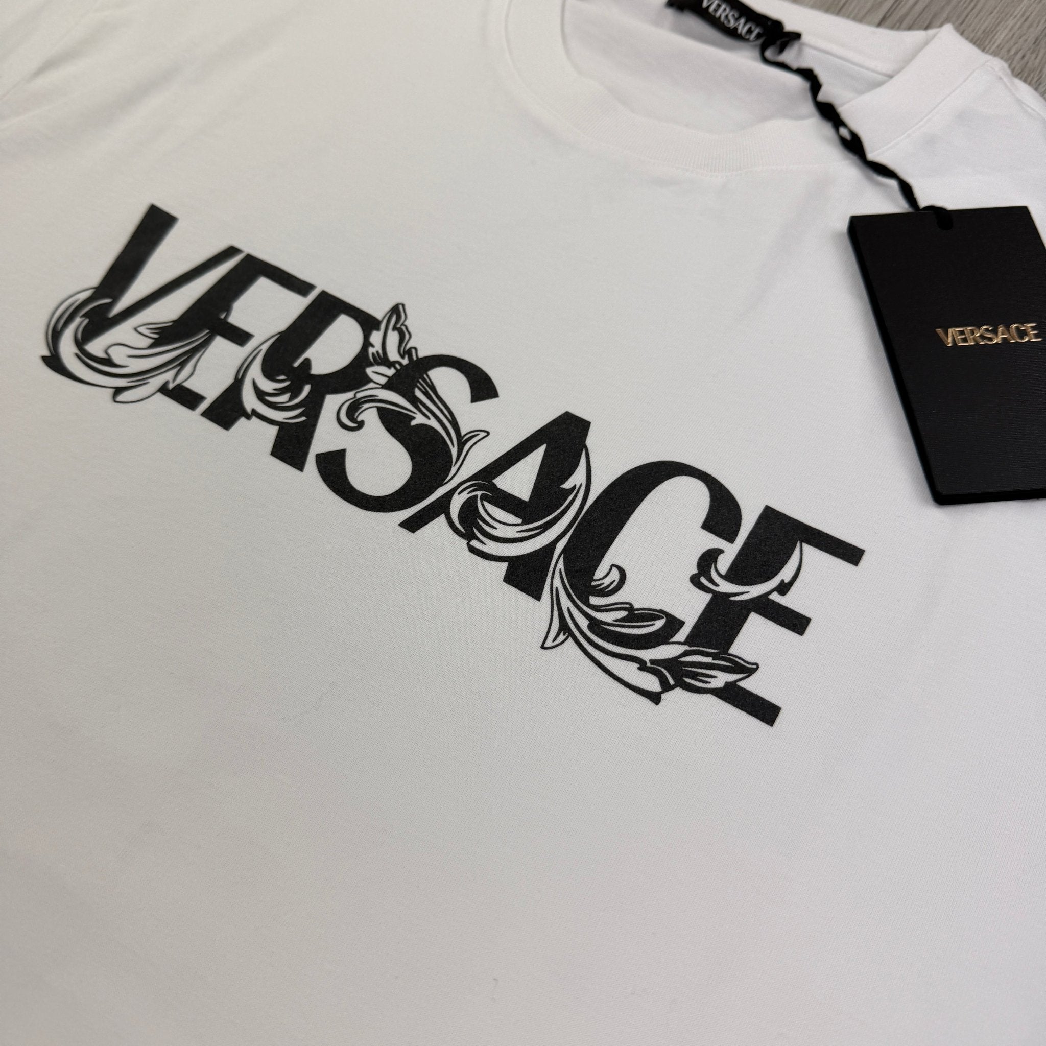 Versace Men’s White T-shirt - Morely TrendsVersace Type here:)