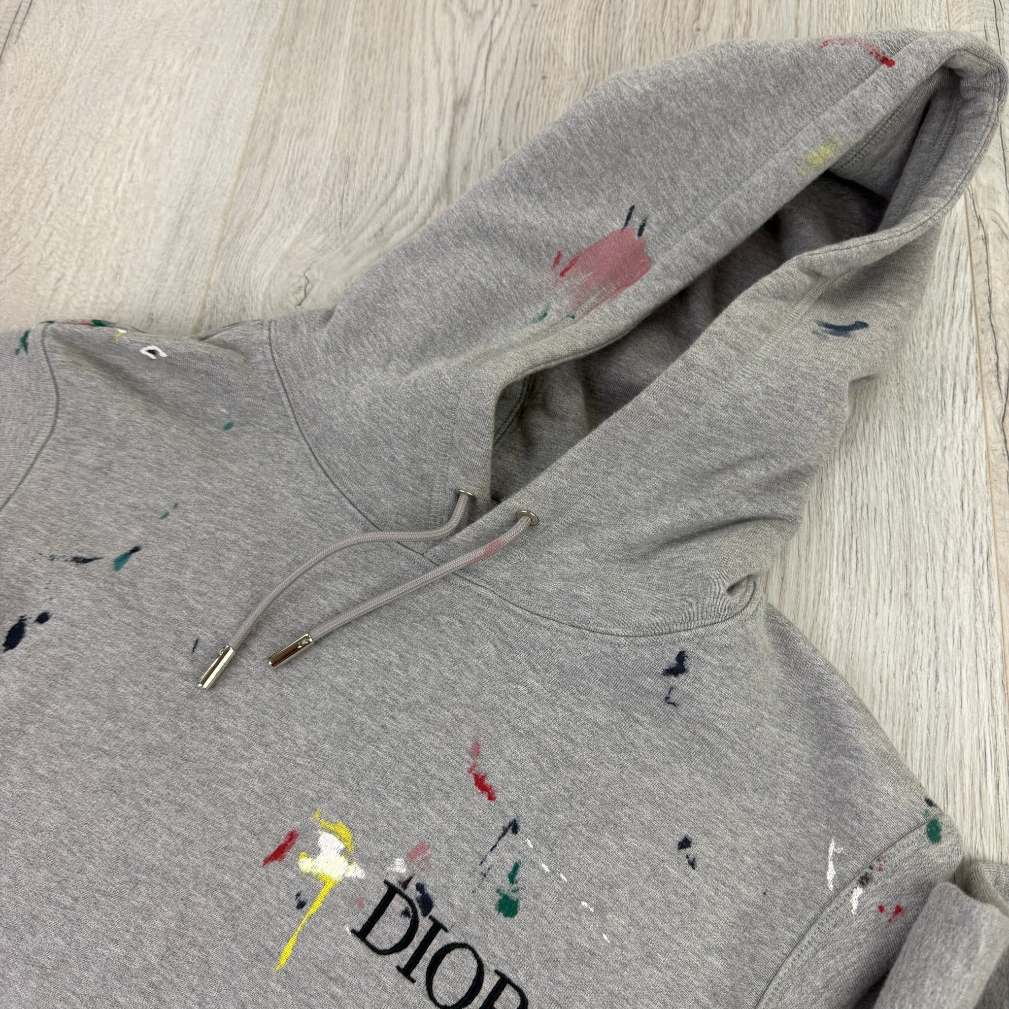 Dior Men’s Grey Paint Splattered Hoodie - Small - Morely TrendsDior Type here:)