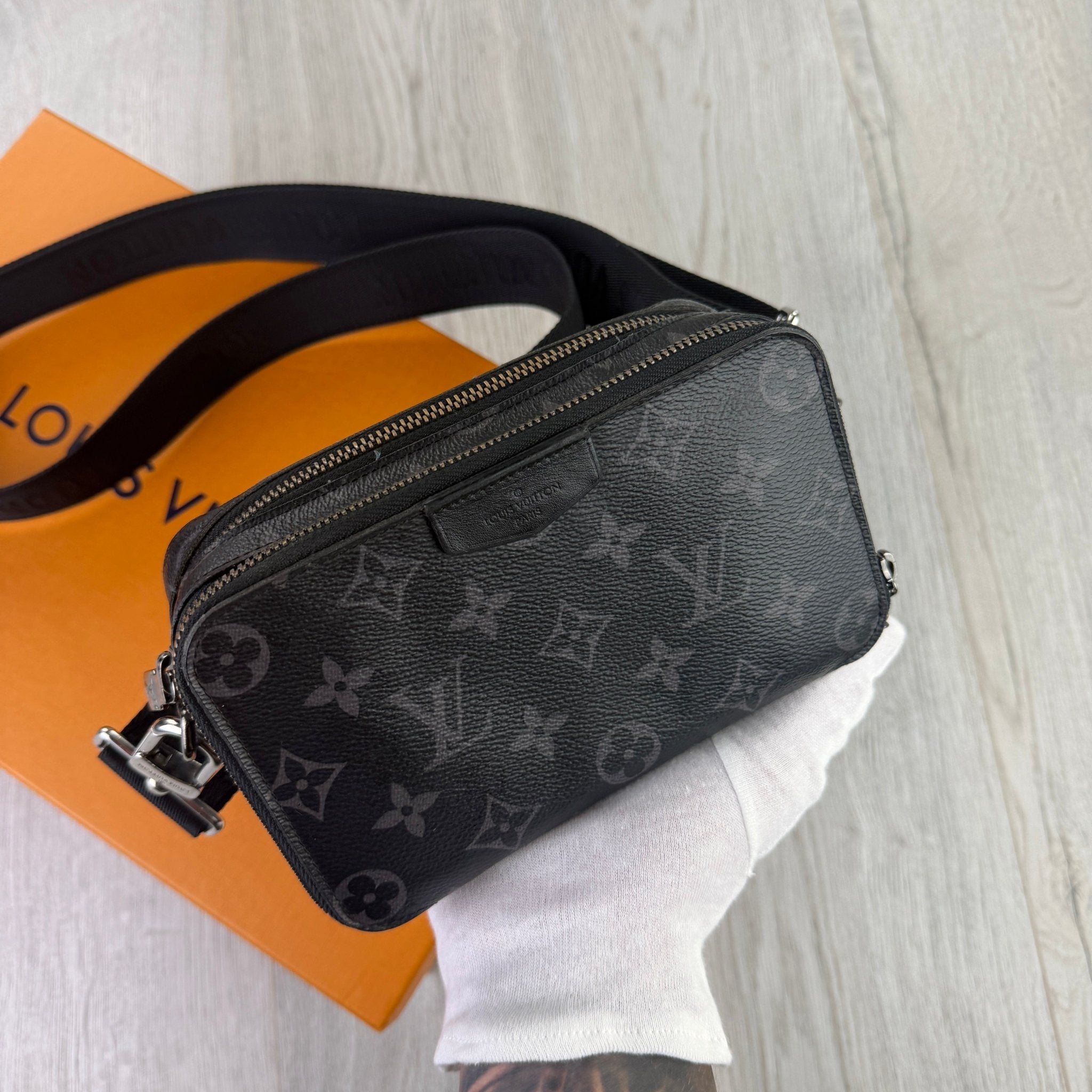 Louis Vuitton Men’s Black Monogram Alpha Wearable Shoulder Bag - Morely TrendsLouis Vuitton Type here:)