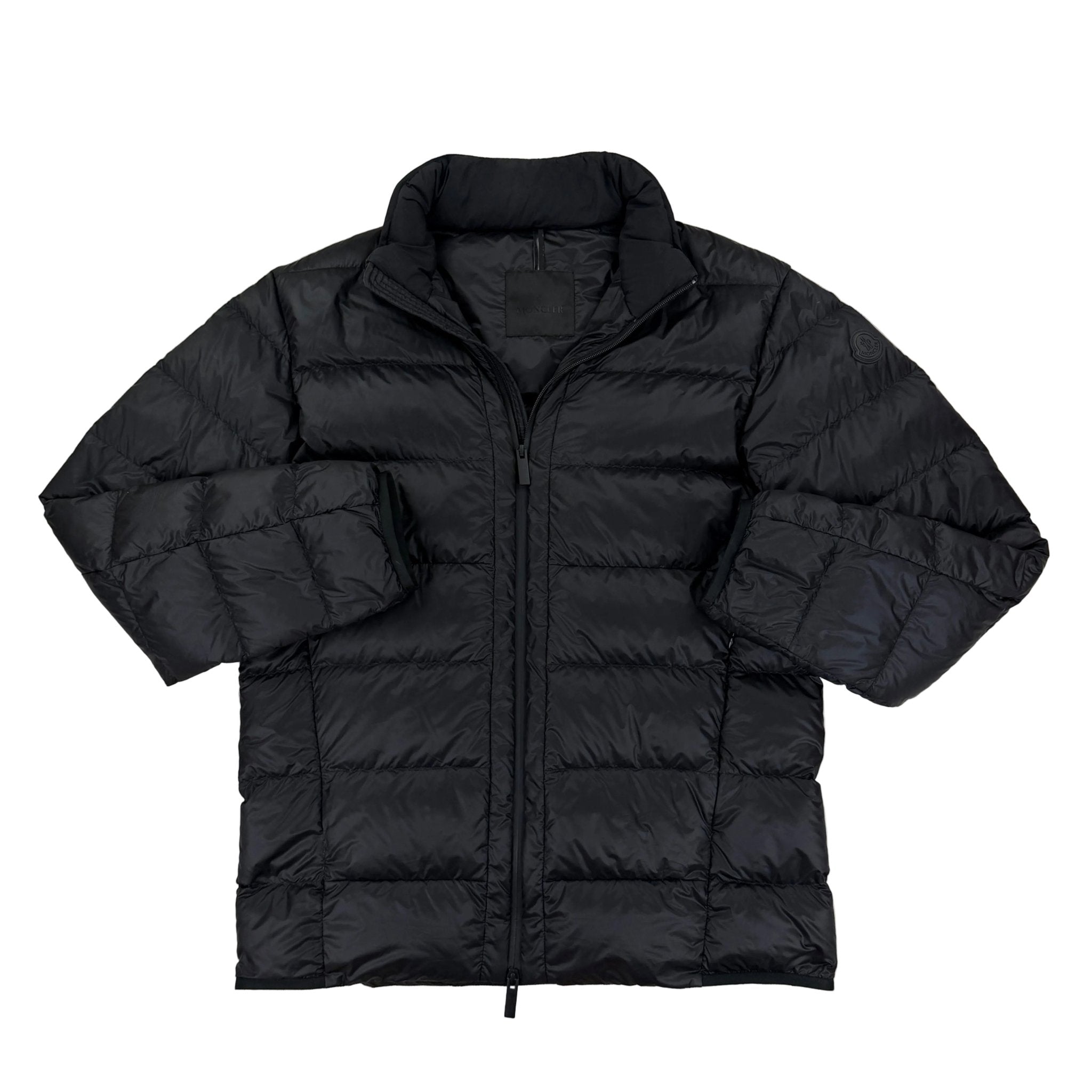 Moncler Men’s Black Zip-up Peyre Down Jacket - Size 4 - Morely TrendsMoncler Type here:)