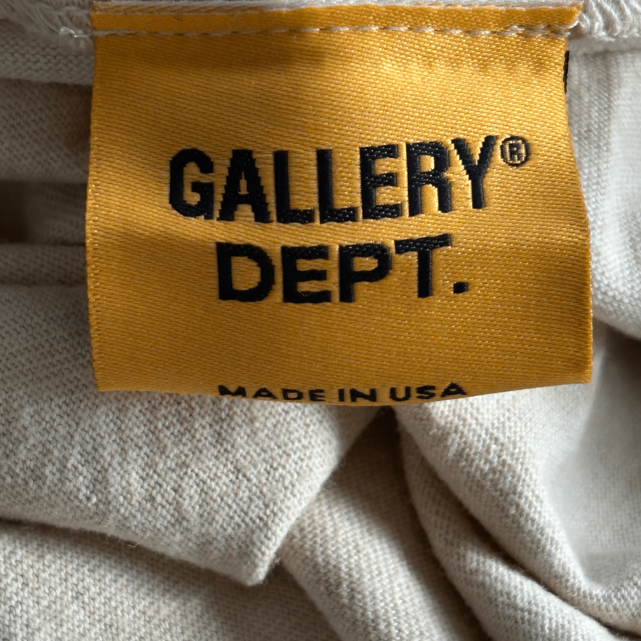 Gallery Dept Antique White & Black Sleep Apnea Logo T-Shirt - Morely TrendsGallery Dept Type here:)