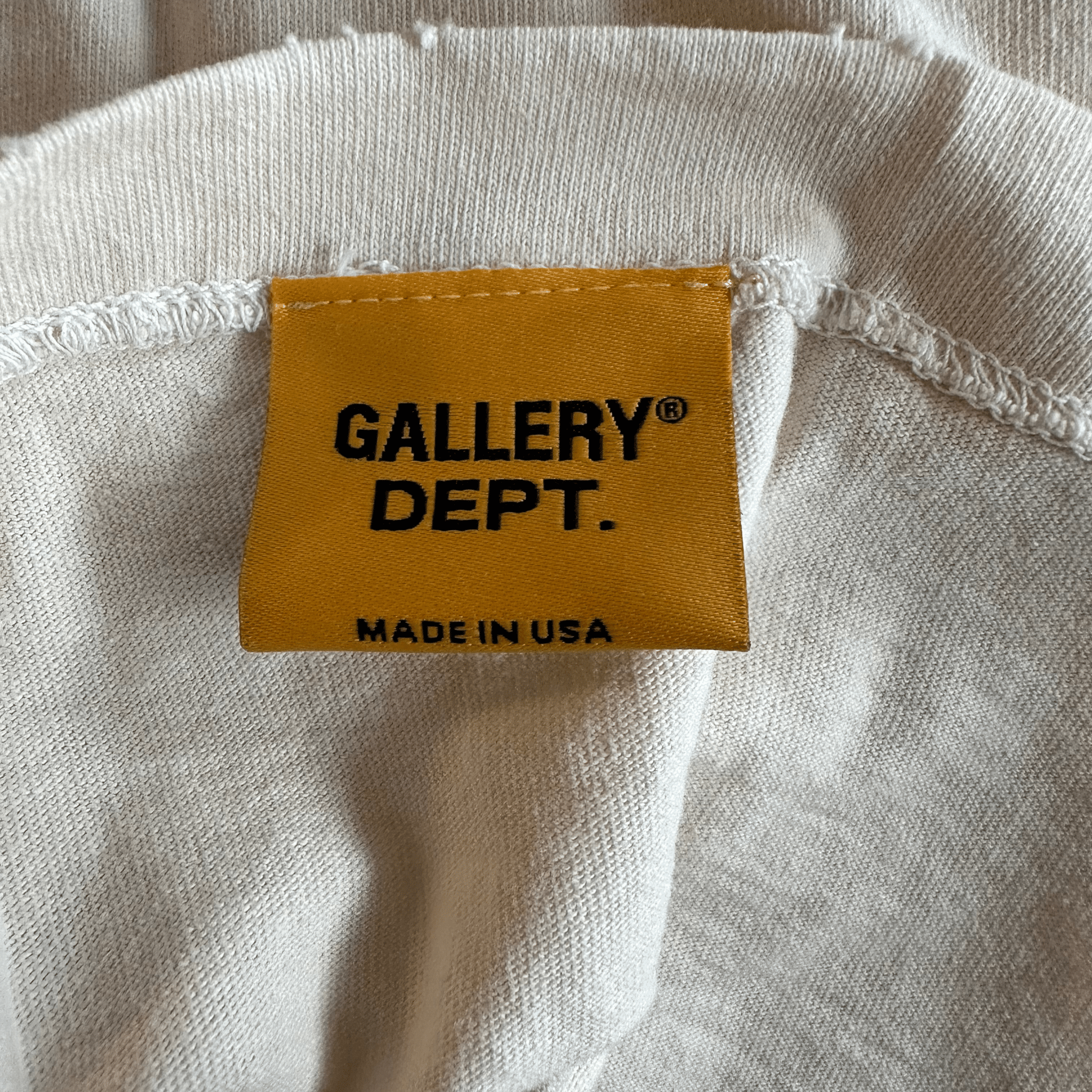 Gallery Dept Antique White Toymaker T-Shirt - Morely TrendsGallery Dept Type here:)