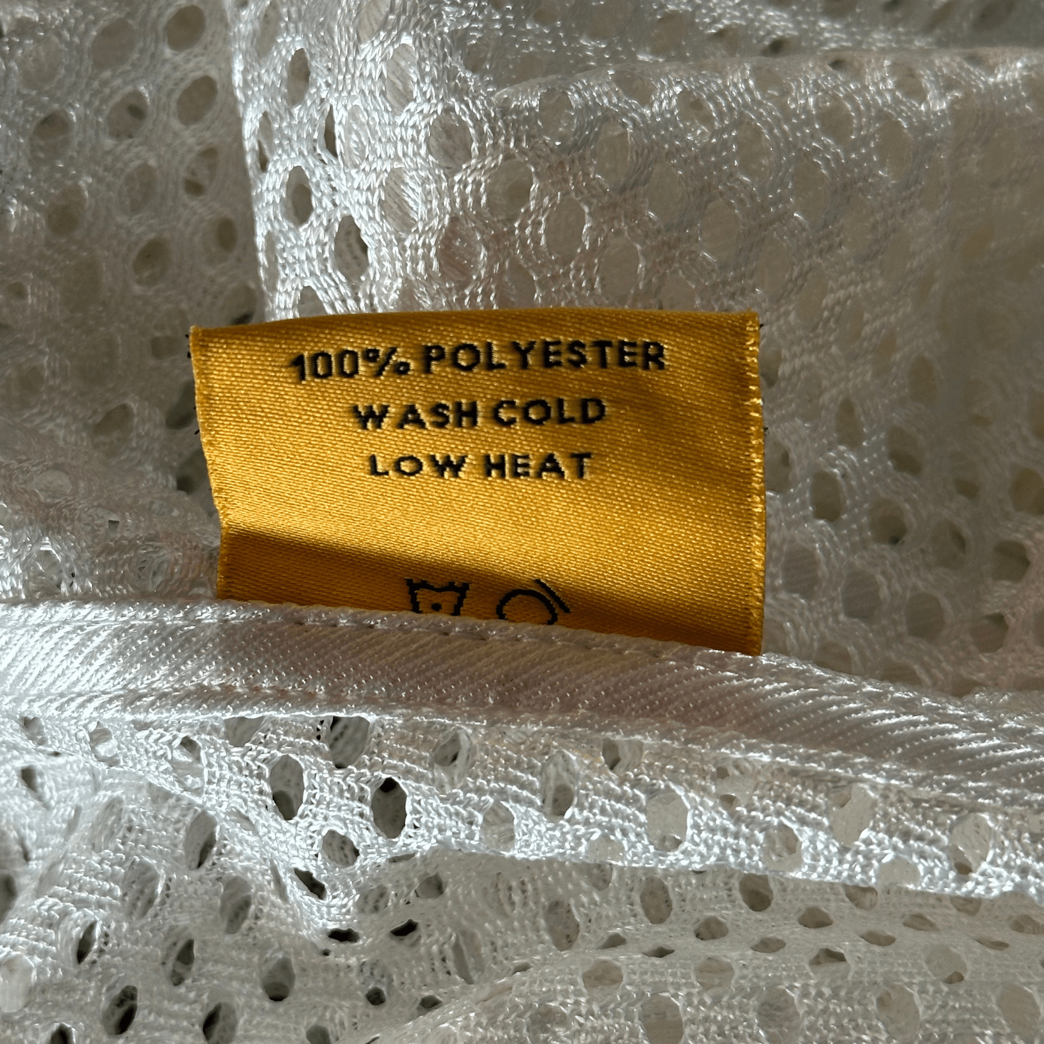 Gallery Dept White & Black Practice Mesh Jersey - Morely TrendsGallery Dept Type here:)