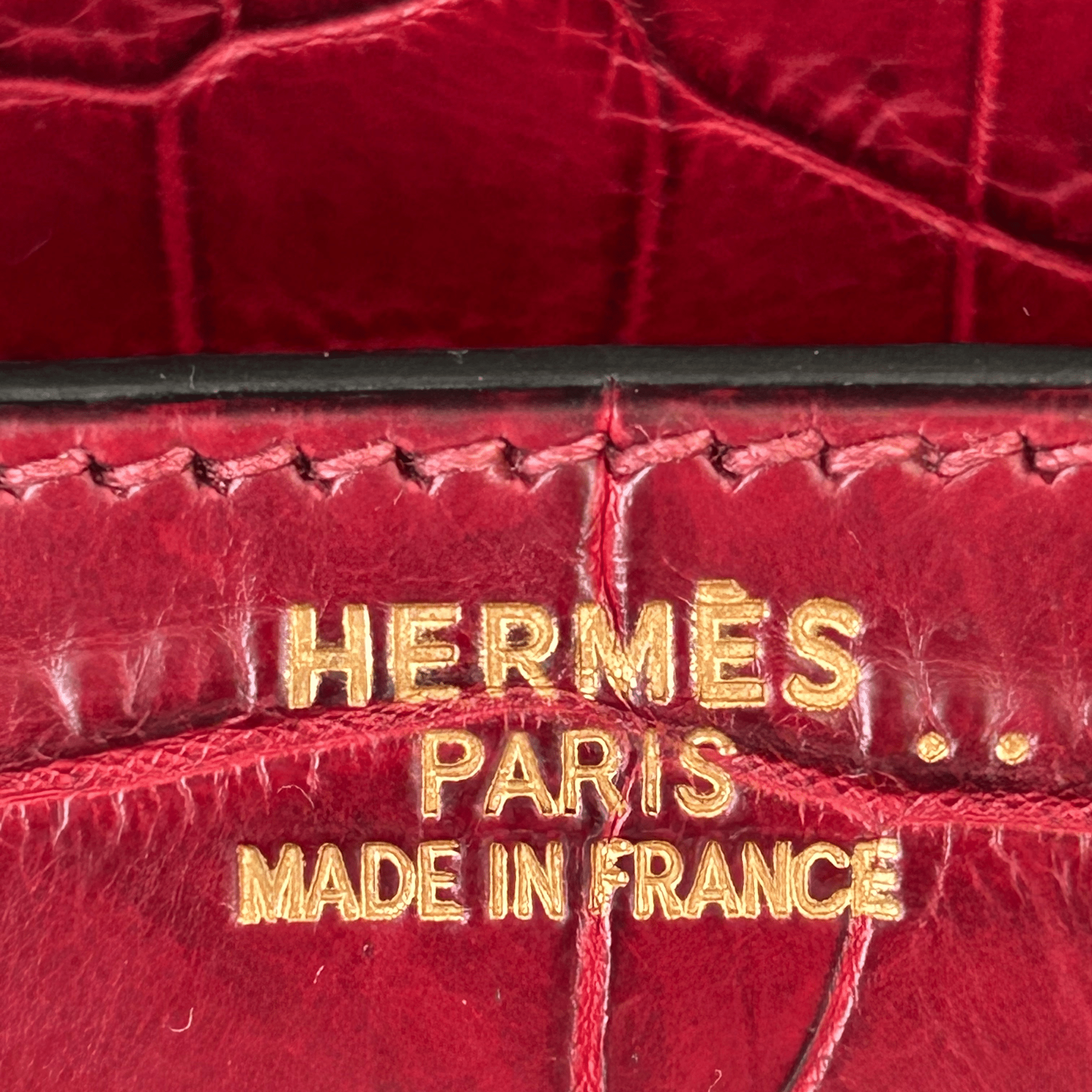 Hermes Red Crocodile & Gold Hardware Birkin 30 - Morely TrendsHermes Type here:)