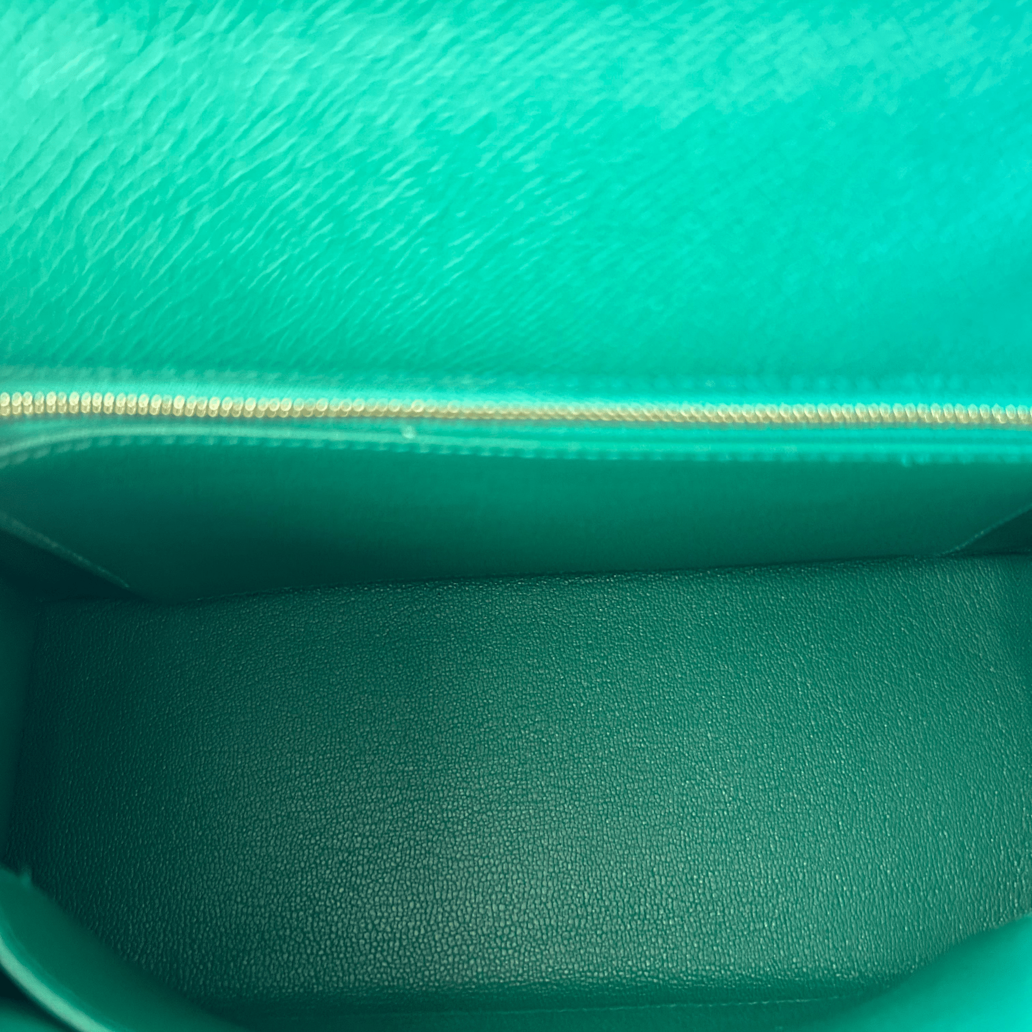 Hermes Vert Jade Epsom & Gold Hardware Kelly 28 - Morely TrendsHermes Type here:)