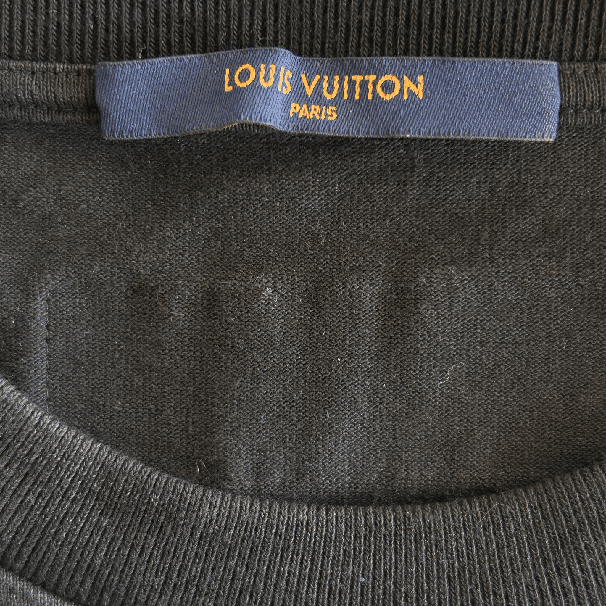 Louis Vuitton Black & White LV Spread T-Shirt - Morely TrendsLouis Vuitton Type here:)