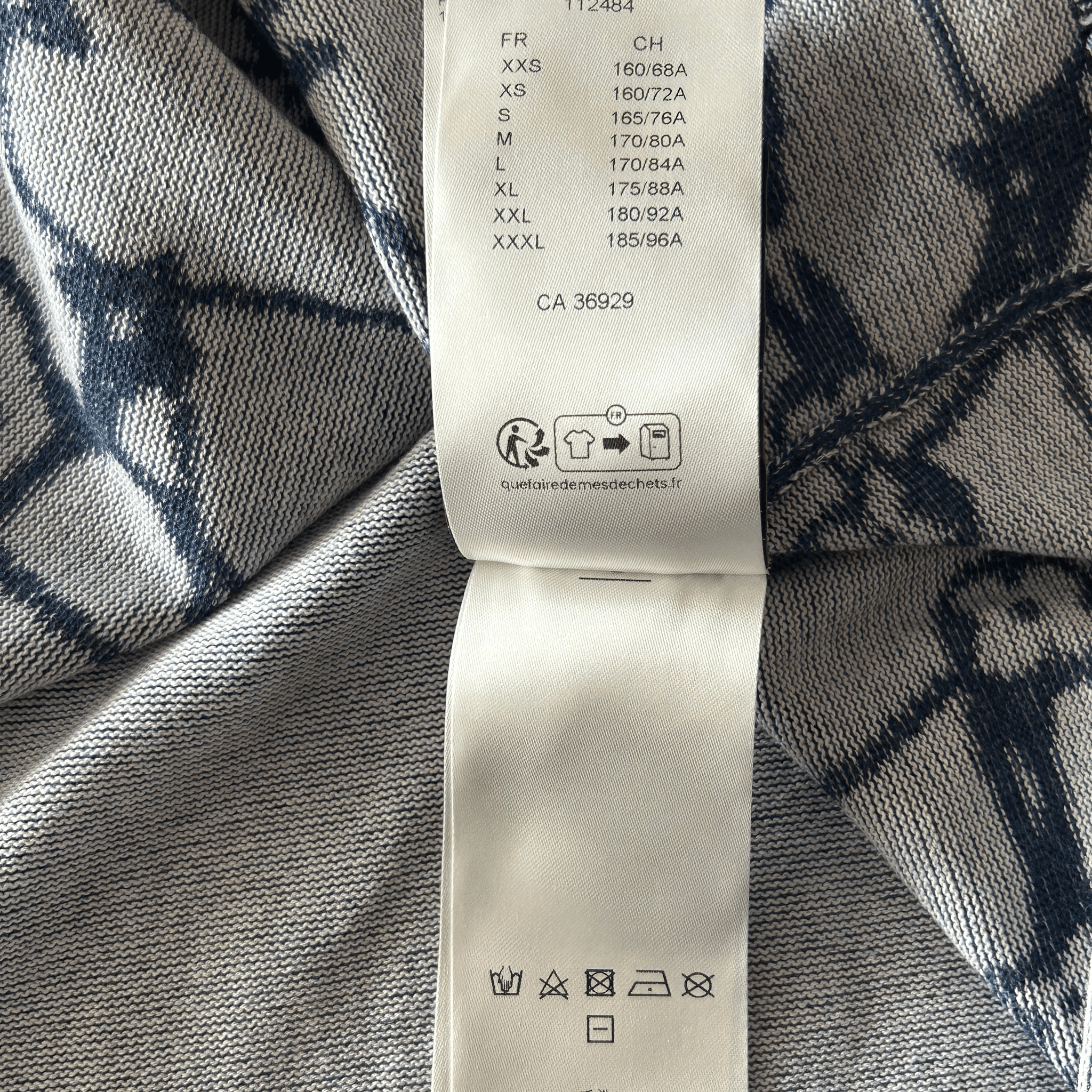 Louis Vuitton Blue & White Barb Wire Monogram Intarsia T-Shirt - Morely TrendsLouis Vuitton Type here:)