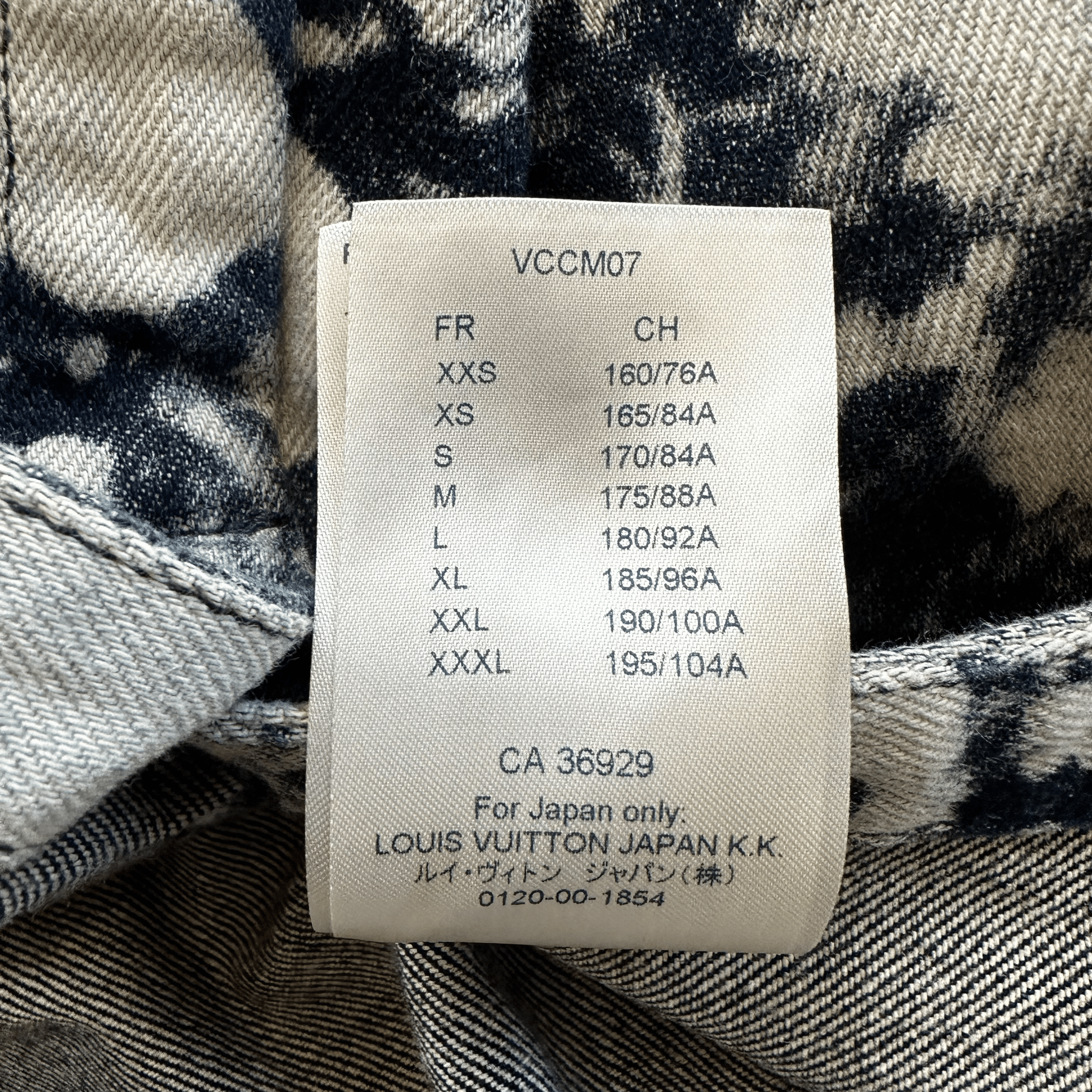 Louis Vuitton Blue & White Poppies Denim Shirt - Morely TrendsLouis Vuitton Type here:)